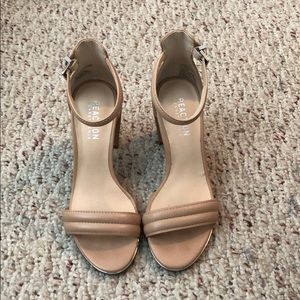 Reaction Kenneth Cole Heels